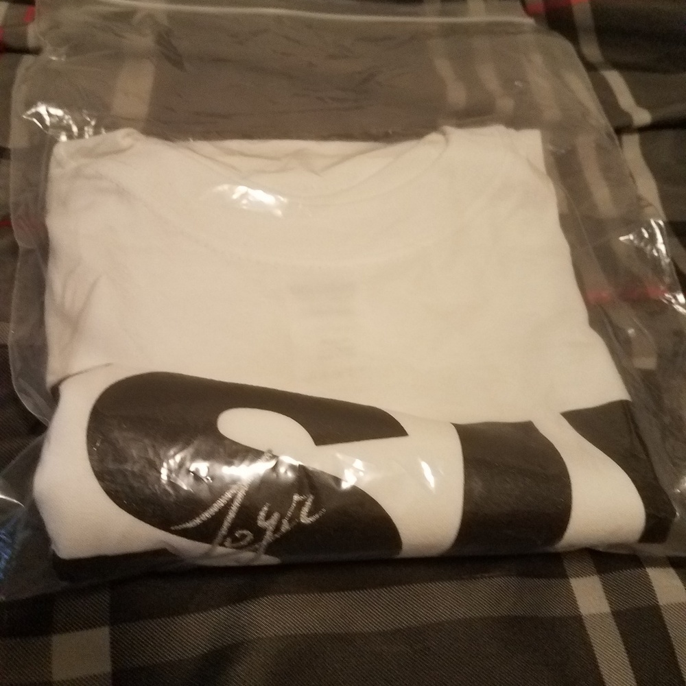 Sealed Signed Logic YSIV Young Sinatra 4 Shirt